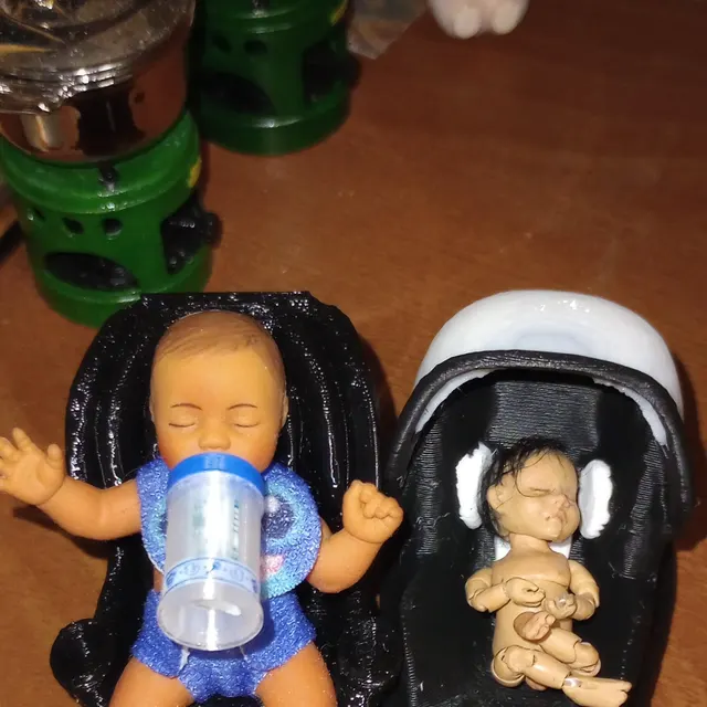 Car Seats On Display — 1:12 scale dollhouse miniature, baby car seat prop by Miniatures 4 Life